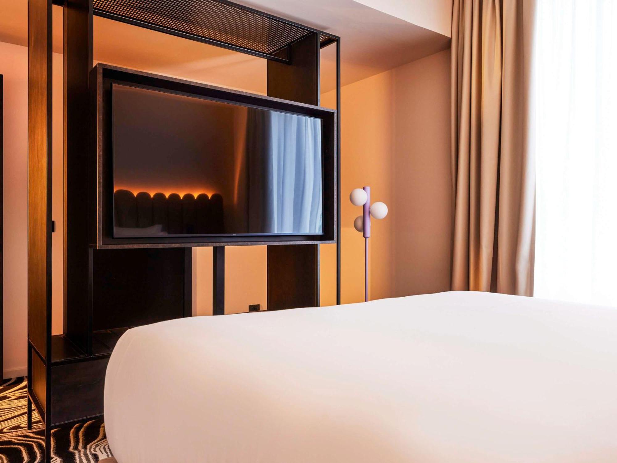 Tribe Milano Malpensa Hotel Vizzola Ticino Exterior foto